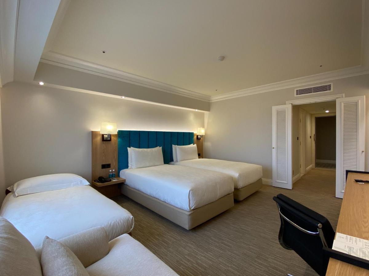 The Sherwood Тайбэй Экстерьер фото A room at the hotel