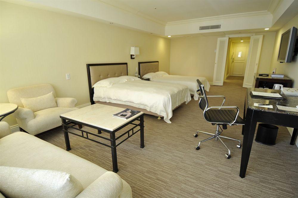 The Sherwood Тайбэй Экстерьер фото A room at the hotel